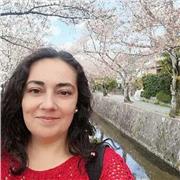 Profesora con más de 15 años de experiencia, especialista en enseñanza de la lectoescritura